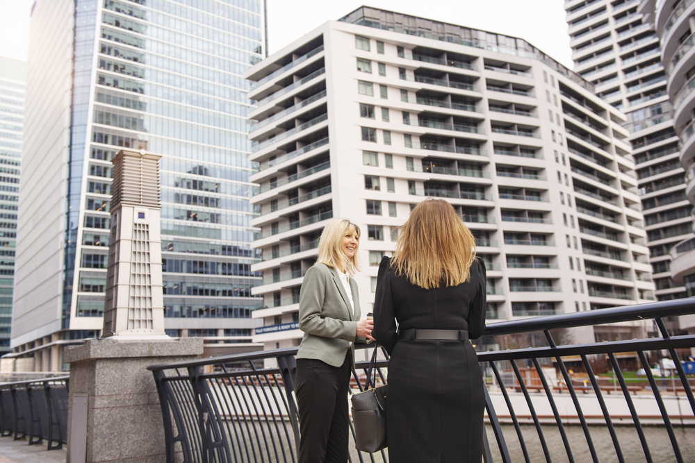 Посуточная аренда жилья в Беларуси: ваш идеальный выбор 1 empowered business women working together