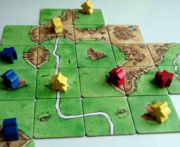 Обзор популярных настольных игр для семейных вечеров 3 karkasson