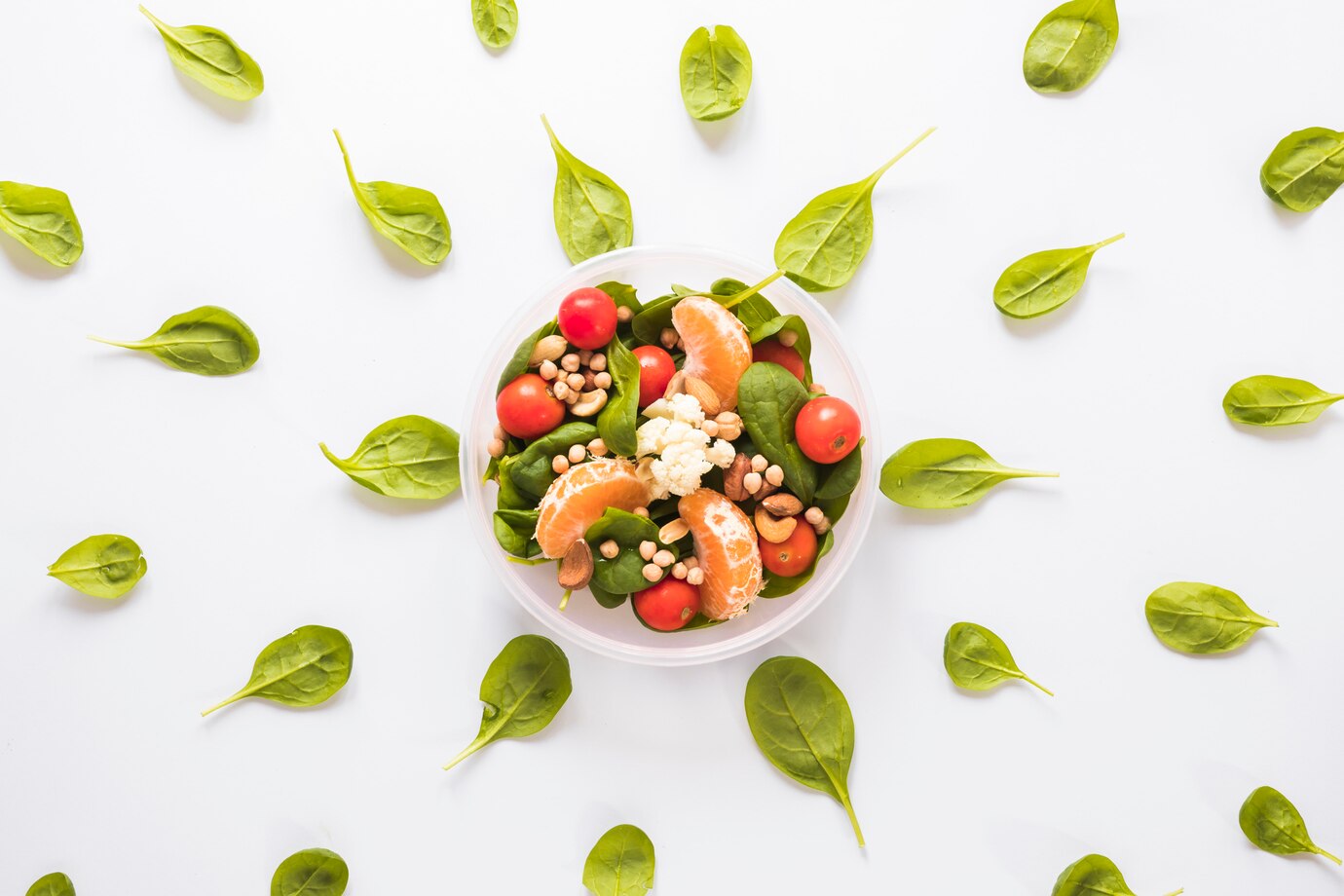 Мифы о здоровом питании: что правда, а что вымысел? 2 healthy ingredients bowl surrounded by leaves arranged white backdrop 23 2148026847